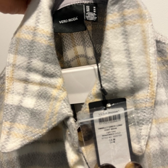 Vero Moda long plaid shacket - Picture 5 of 5